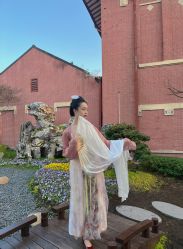 -汉仪华裳汉服馆(打浦桥店)