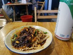 -拈签一笑黄牛肉辣卤串串