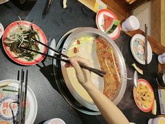 -沸炉重庆老火锅(军事博物馆店)