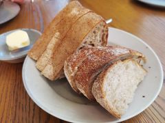 酸面包-BOR Eatery(安福路店)