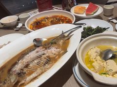 -艳阳天·非遗楚菜(武汉客厅店)
