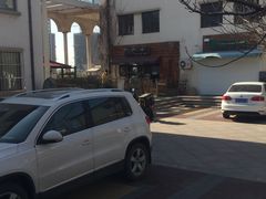 -一米阳光咖啡店(百通尚风尚水店)