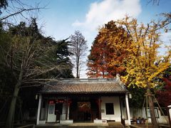 -汇龙潭