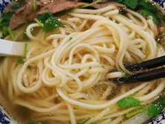 -嘻小北·兰州清汤牛肉面(太平洋森活天地店)