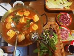 -黔多多贵州地摊火锅(木古地铁站店)
