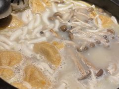 -大匠工房古船木艺术餐厅·猪肚鸡专门店(长白仙岛店)