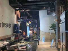 -何师烧烤·香辣蟹·川菜·30年老品牌(太古里旗舰店)