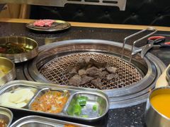 -韩烧牛中牛·甄选黑牛烤肉(黑金店)