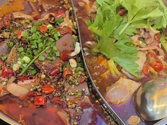 -胖娃古镇鸡杂·黑金冠(磁器口总店)