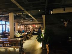 -阅西安新华书店(翠华南路店)