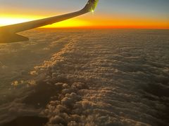 -班达拉奈克国际机场