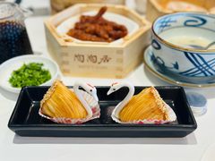 鲜果榴莲天鹅酥-陶陶居酒家(第十甫路总店)