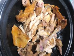 咸香入骨的手撕盐焗鸡-秋色客家菜(流塘店)