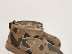 -UGG(燕莎奥特莱斯购物中心店)