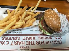 -The Habit Burger Grill 哈比特汉堡(复兴soho店)