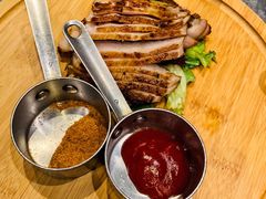 猪颈肉-小大董·烤鸭(王府井apm店)