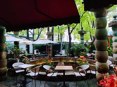 露天位-Golden Lily河内巴黎法越料理餐厅(建国西路店)