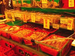 自助取餐区-鲜入围煮花胶鸡海鲜火锅