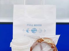 肉桂卡布-FULL MOON满月咖啡