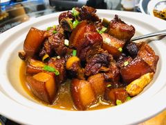 红烧肉煲-木子山庄·安徽省老字号·中国炖锅宴