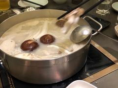 -捞王锅物料理(上海世茂广场店)