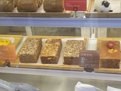 面包甜点陈列柜-满满元气和田大枣糕·蛋糕(朝阳大悦城店)