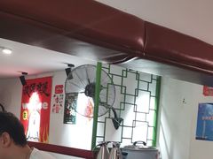 -芳村榕树头叹佬鸡煲(体育西店)