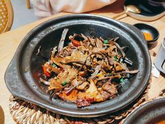 -川堂风·跷脚牛肉·乐山爆炒(宝山日月光店)