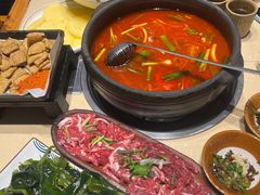 -贵厨酸汤牛肉(花果园国际中心店)