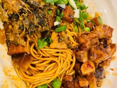 -佬钱湾仔(衣裳街店)