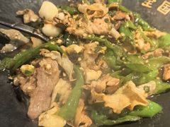 -费大厨辣椒炒肉(高铁吾悦广场店)