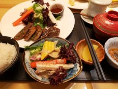 铁板厚牛舌定食-王鼎精致料理铁板烧(世博源店)