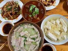 -侯记双流蘸水肥肠(阆中店)