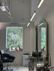 -SALON DE VANHADA