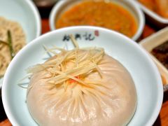 -裕兴记•蟹黄面馆(人民广场店)