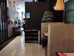 -必胜客(机场路店)