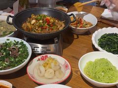 -琥珀老六龙虾(四里河店)