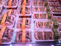 -巴黎贝甜(大宁国际商业广场店)