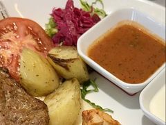 -Efes Turkish & Mediterranean Cuisine 艾菲斯餐厅(陆家嘴店)