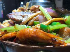 -渝胖子老城区炭火蛙锅(临城店)