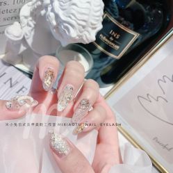 -米小兔美甲美睫