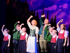 -交通银行前滩31演艺中心