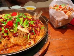 -老板恋上鱼(荣盛广场店)