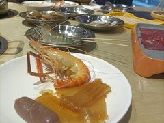 -瑞虹新天地月亮湾