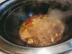 -哈尔滨烧烤·山河村铁锅炖(交大店)