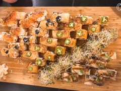 炙寿司拼盘-Green Leaf Sushi l Kitsilano