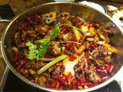 干锅牛蛙-蛙蛙叫干锅年代(簋街总店)