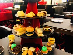 -Salon de The de Joel Robuchon(外滩18号店)