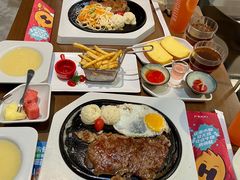 -豪客来牛排(空港华联店)