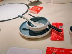 -左庭右院鲜牛肉火锅(浦江欢乐颂店)